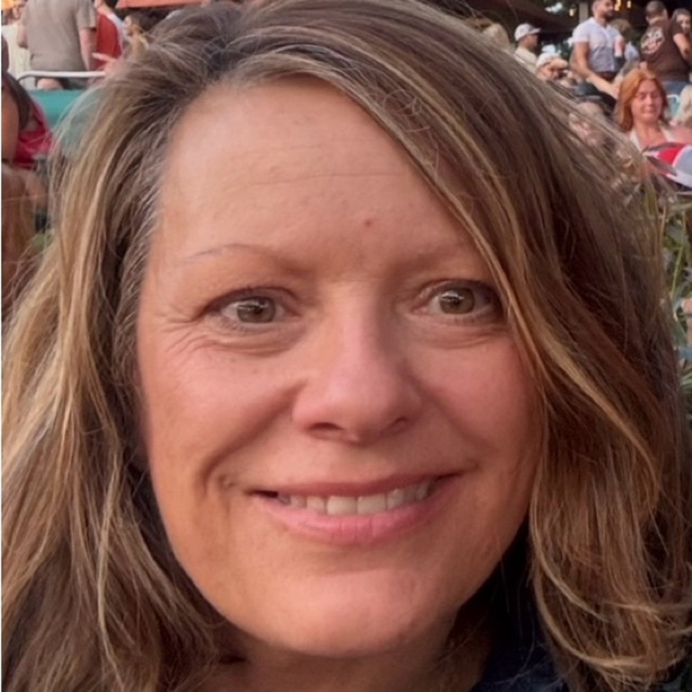 Meet your Posher, Carolyn